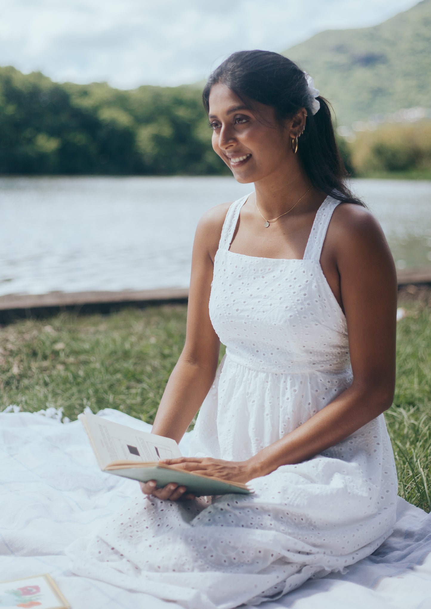 Céleste dress in ivory