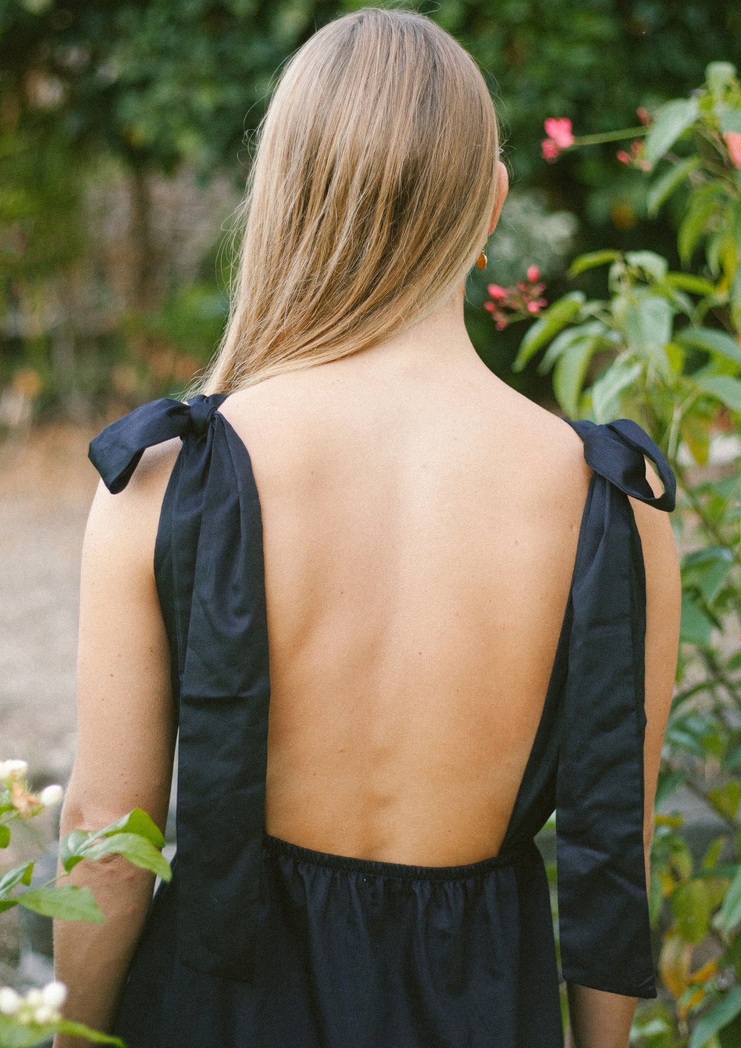 ELEANORE MINI - BLACK